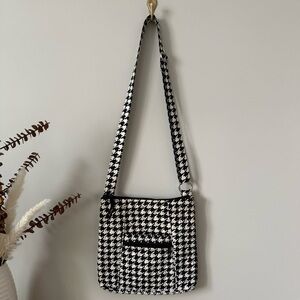 VERA BRADLEY • PURSE